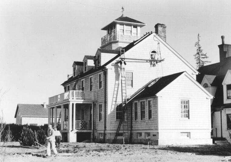Point Adams, 1939.TIF
USCG HQ