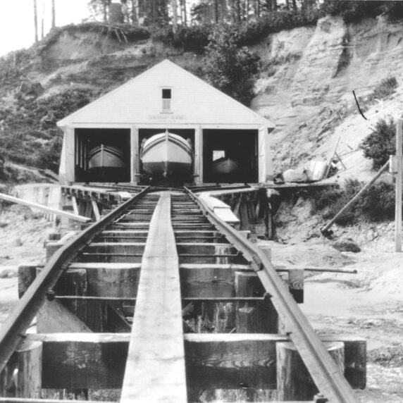 Coos Bay, boathouse ramp, 1923.TIF
USCG HQ
Coos Bay file